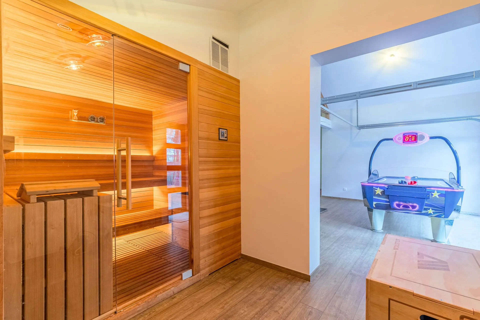 Assurance santé frontalier : LAMal ou CMU, quel impact sur ton budget logement ?